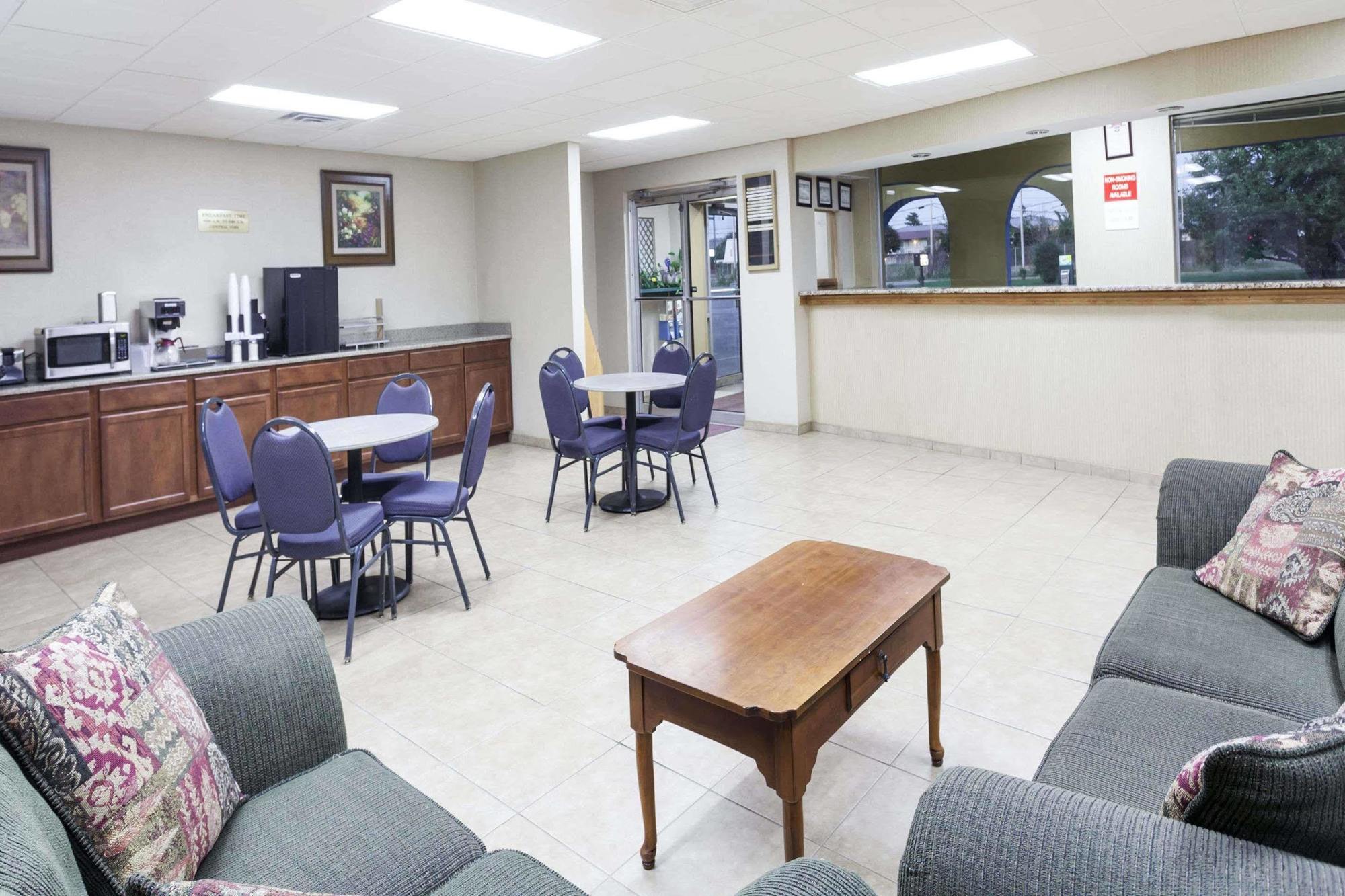 Knights Inn Murfreesboro Extérieur photo